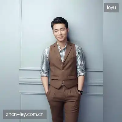 凤三